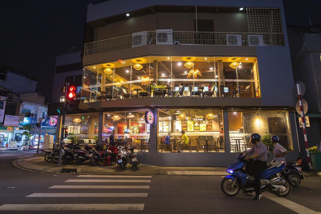 ホーチミン市 The Transit Houseアパートホテル エクステリア 写真